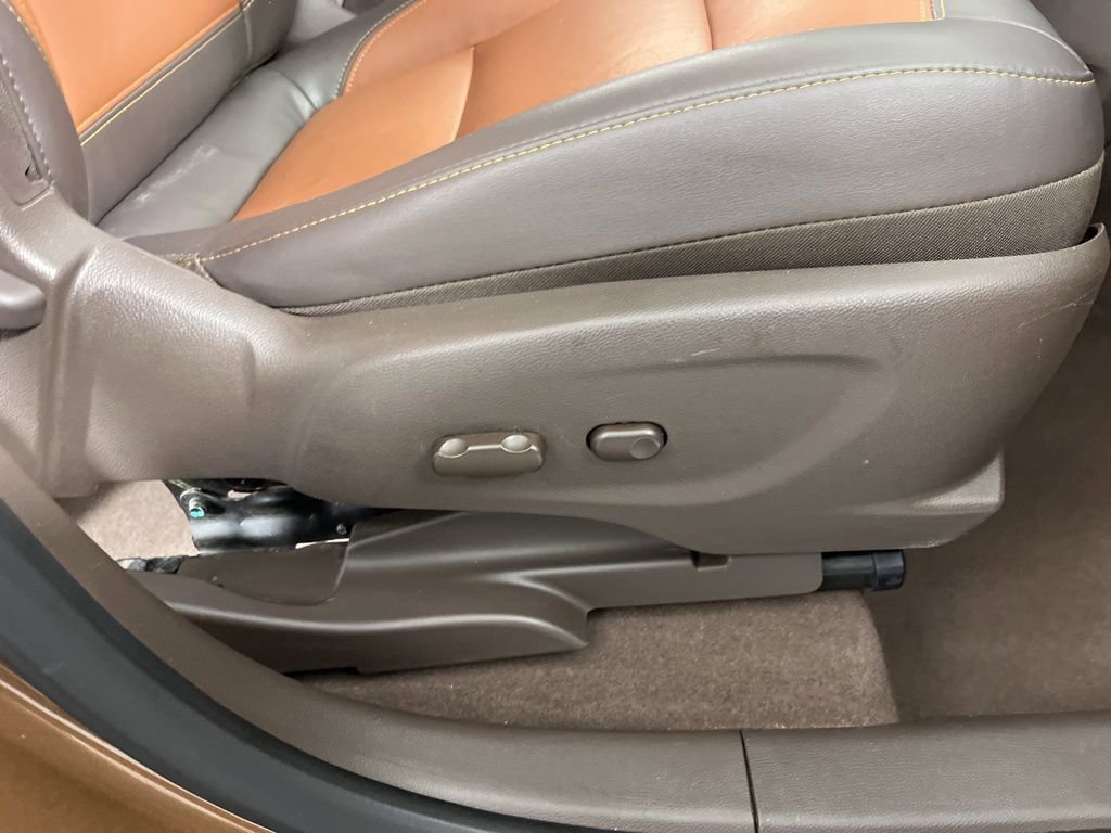 Used 2016 Buick Encore Premium w/ Experience Buick Package image 8