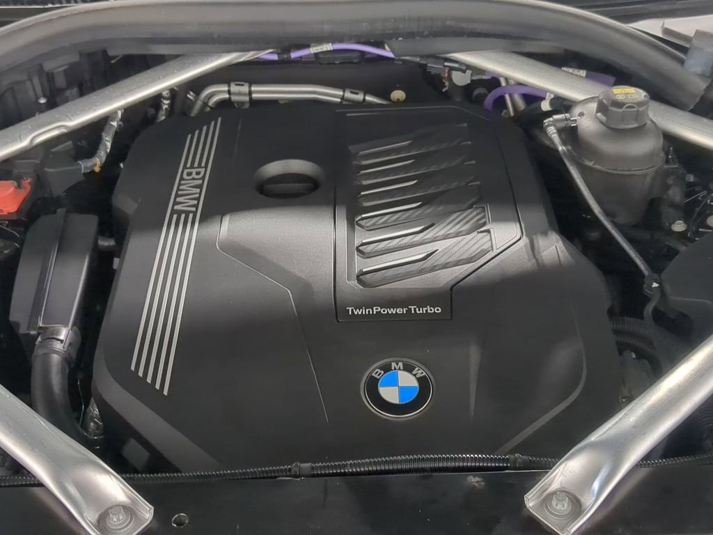 Used 2023 BMW X6 xDrive40i w/ M Sport Package image 28