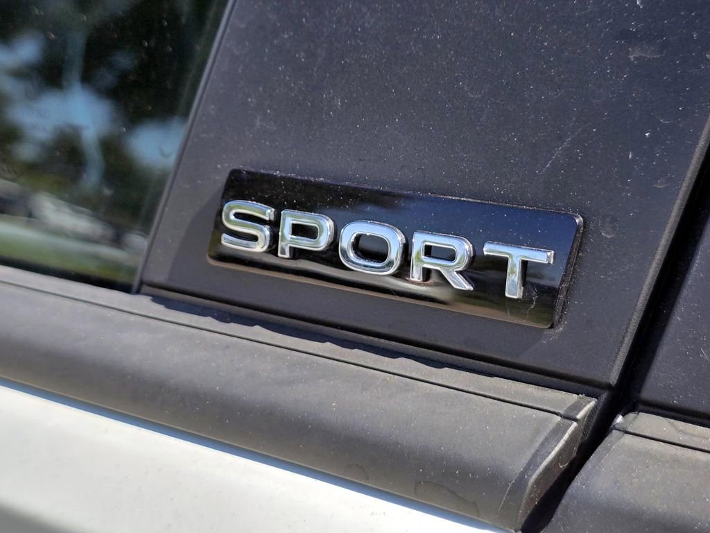 New 2025 Volkswagen Jetta Sport image 9