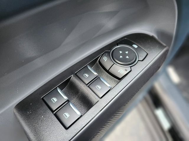 New 2025 Ford Maverick Lariat w/ Black Appearance Package image 17