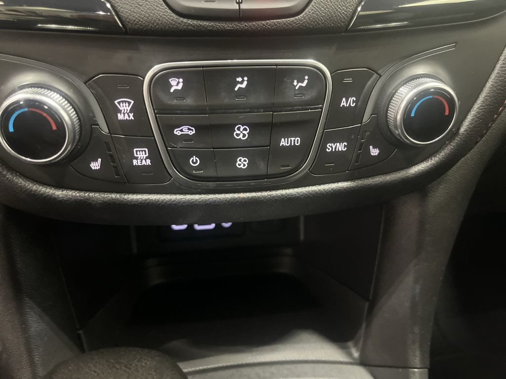 Certified 2024 Chevrolet Equinox RS AWD/4WD image 18