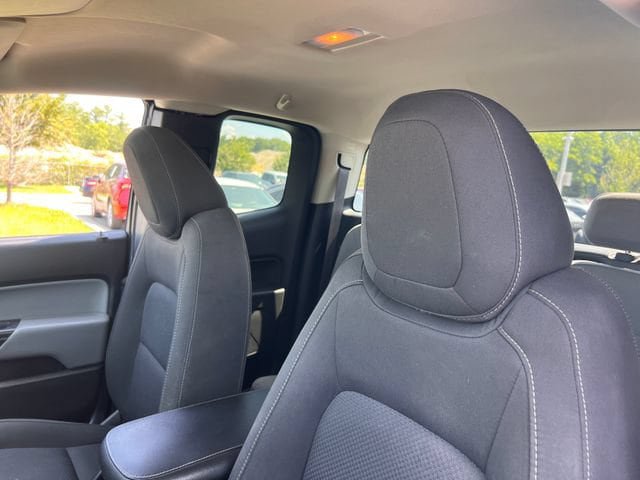 Used 2017 Chevrolet Colorado W/T w/ WT Convenience Package RWD image 12
