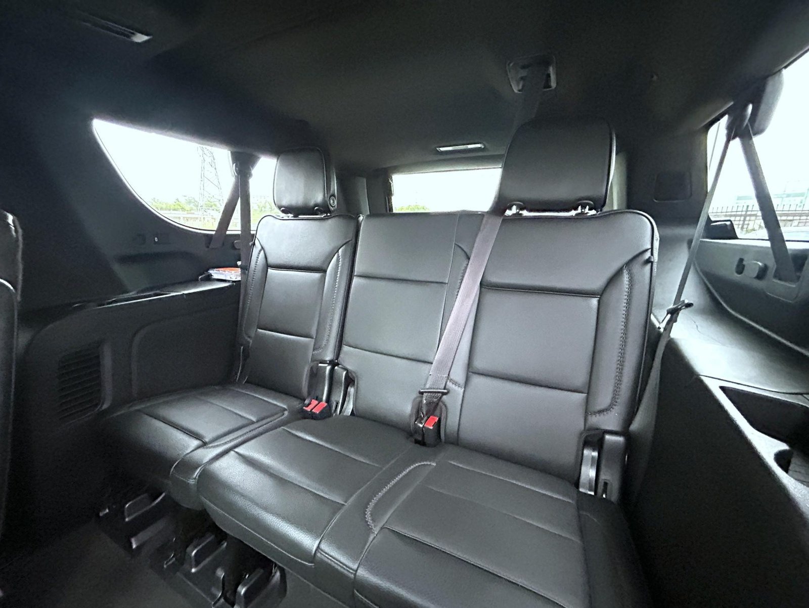 Used 2022 GMC Yukon XL Denali w/ Denali Premium Package AWD/4WD image 22