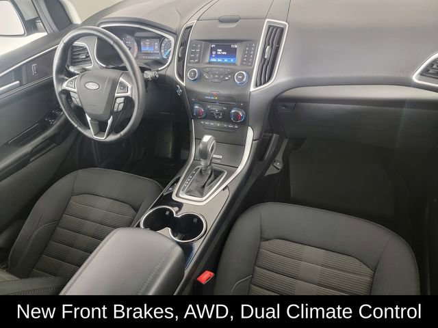 Used 2016 Ford Edge SEL image 32