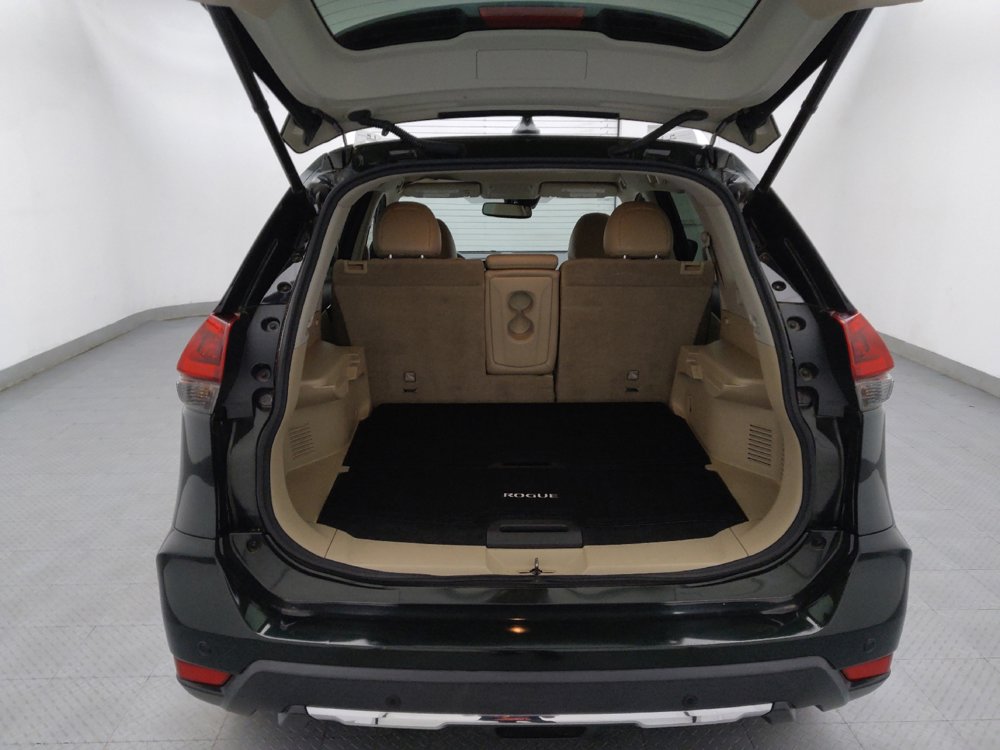 Used 2020 Nissan Rogue SL FWD image 29