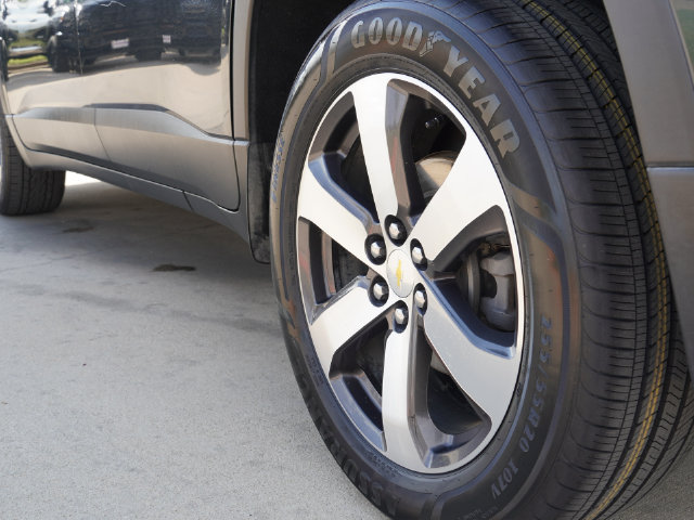 Used 2021 Chevrolet Traverse LT w/ LT Premium Package AWD/4WD image 20