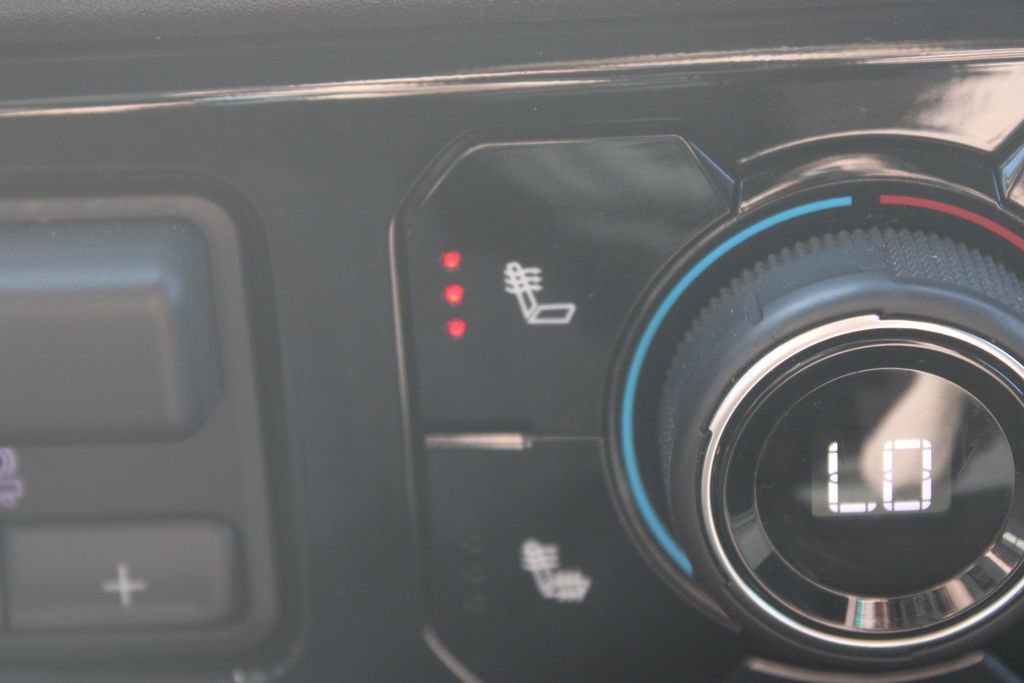 Used 2025 Chevrolet Silverado 1500 LT w/ Work Truck Package AWD/4WD image 43