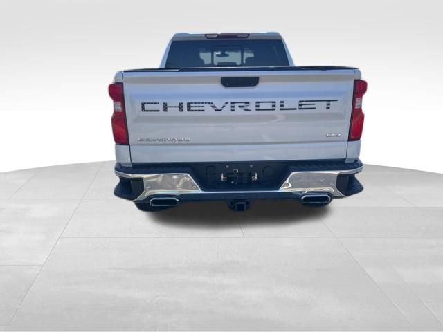 Used 2019 Chevrolet Silverado 1500 LTZ AWD/4WD image 7