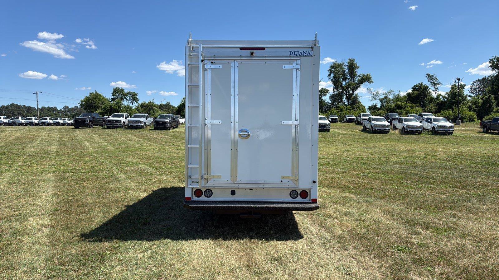 New 2027 Ford E-350 and Econoline 350 Super Duty w/ Power Equipment Group RWD image 4