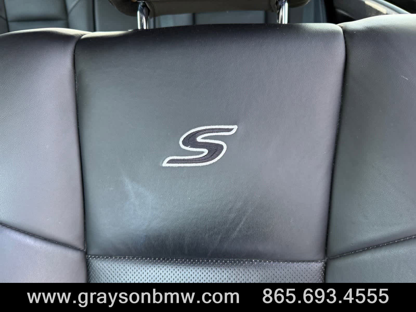 Used 2023 Chrysler 300 S w/ Comfort Group image 14