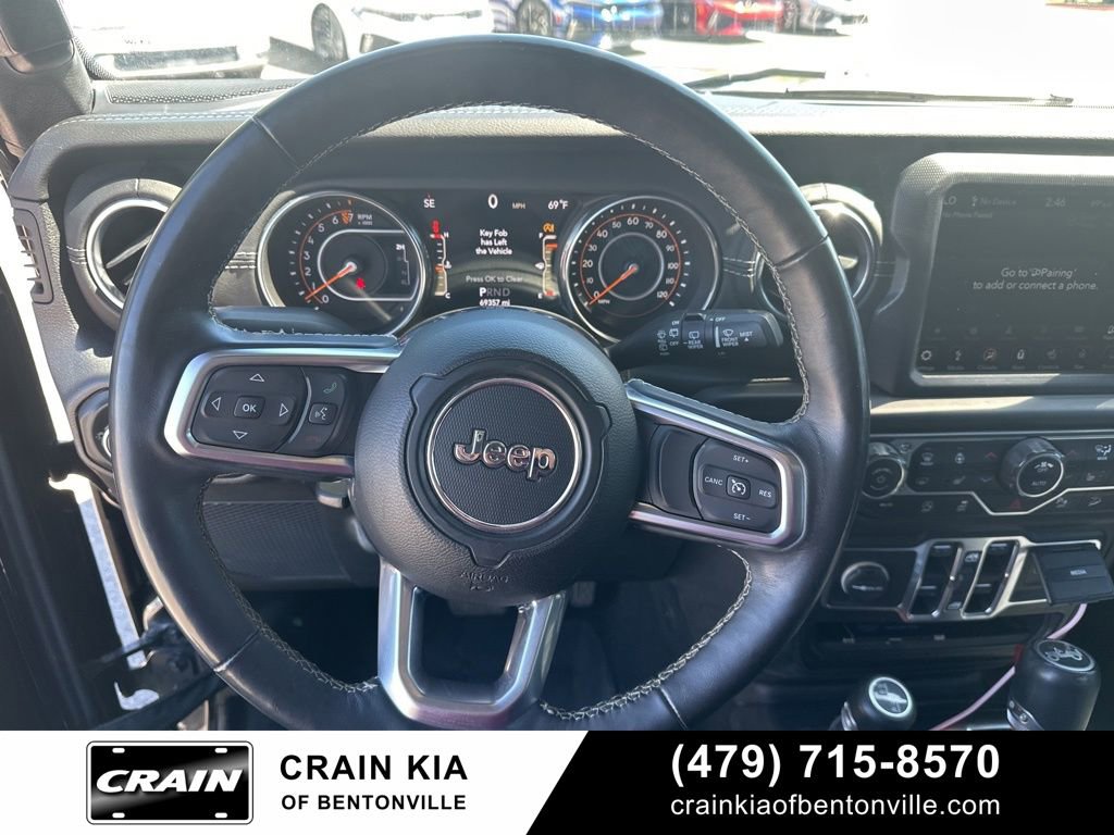 Used 2018 Jeep Wrangler Unlimited Sahara AWD/4WD image 21