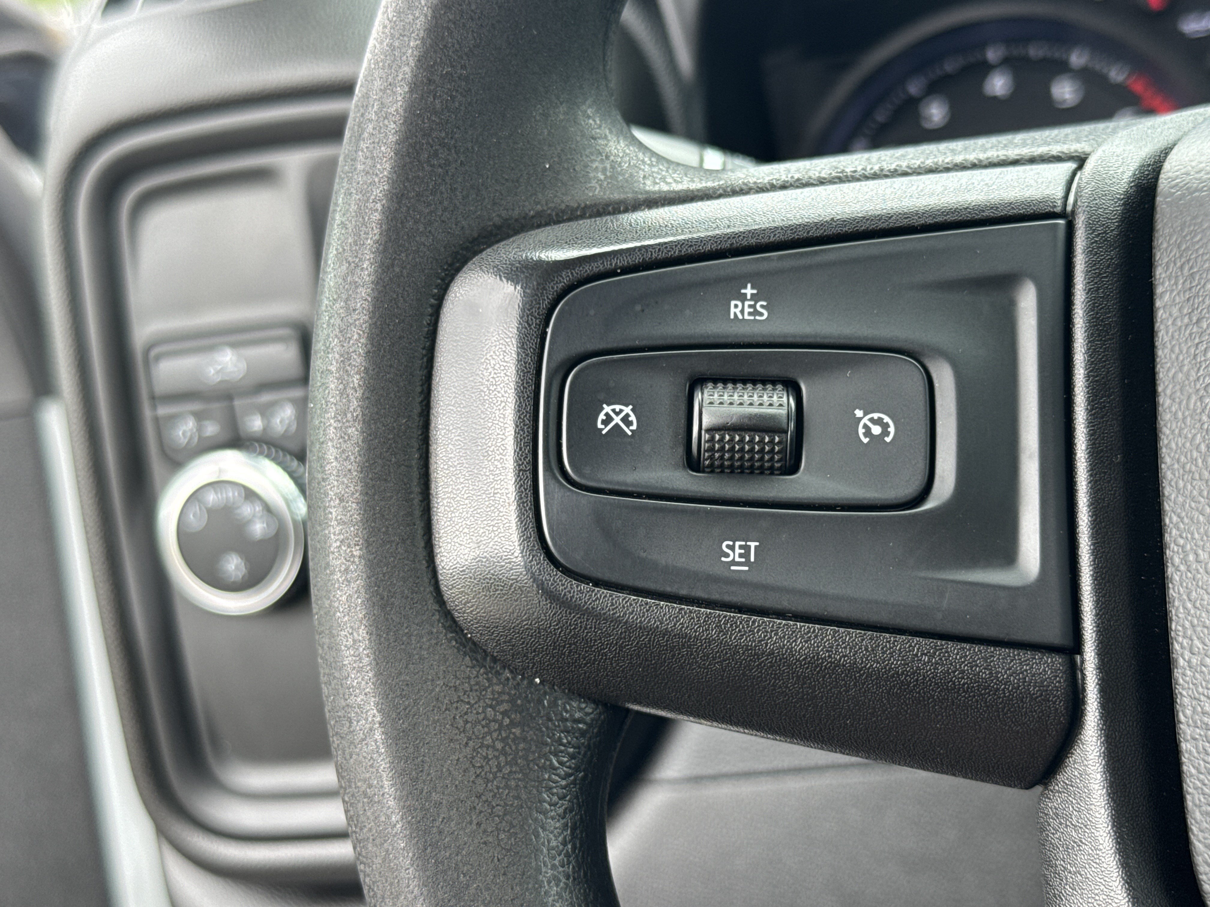 Used 2022 GMC Sierra 3500 Pro w/ Convenience Package RWD image 19