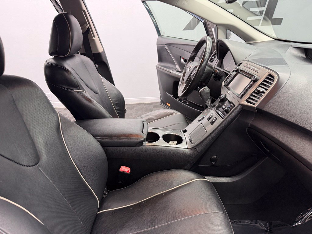 Used 2014 Toyota Venza XLE w/ XLE Premium Package FWD image 51