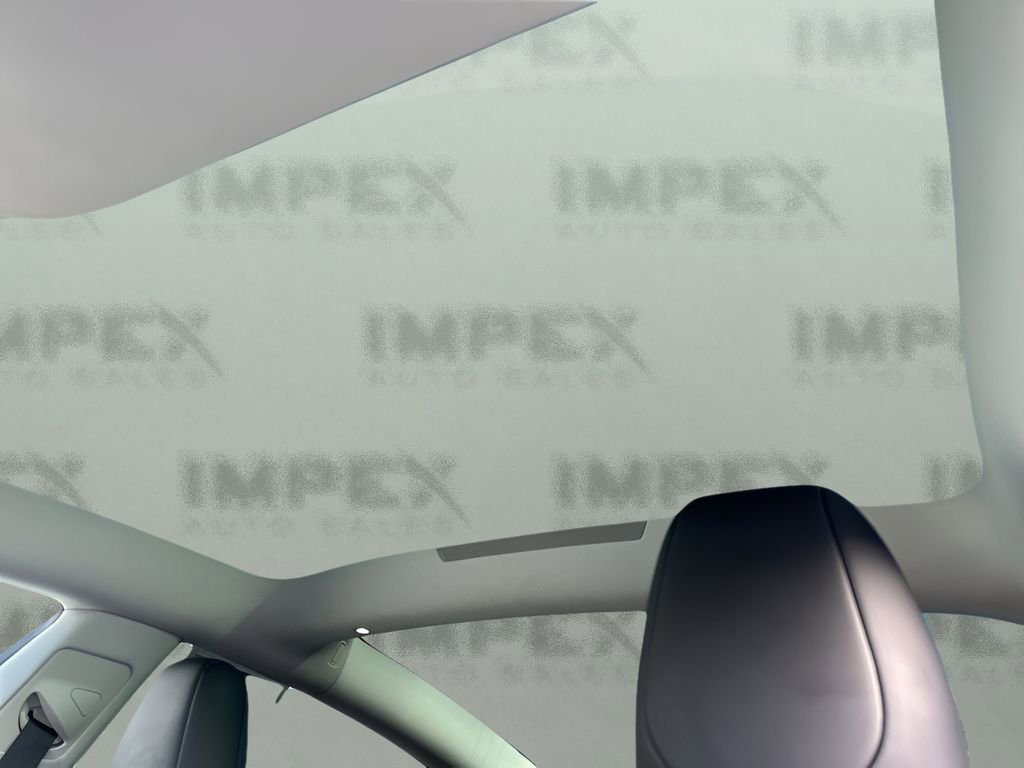 Used 2025 Tesla Model 3 Long Range image 11