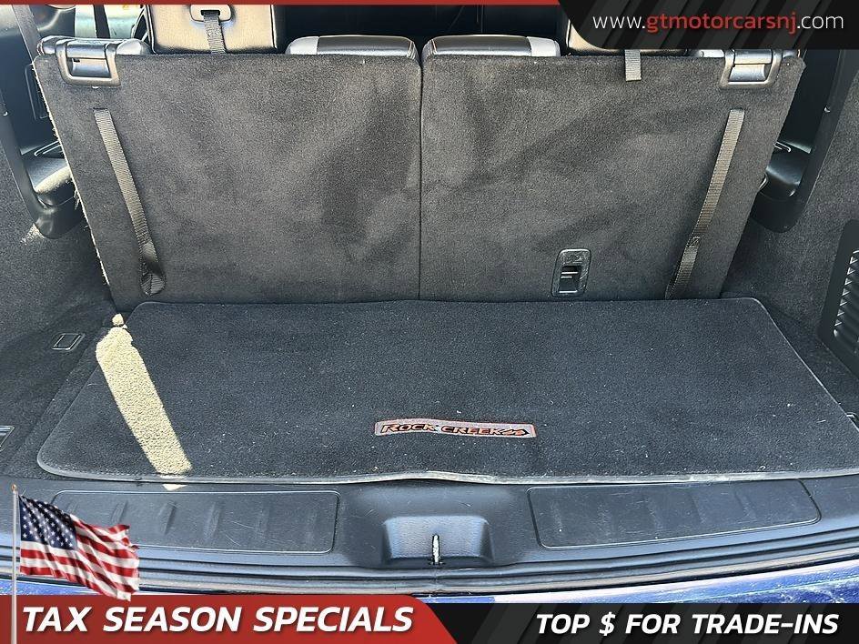 Used 2019 Nissan Pathfinder SL AWD/4WD image 11