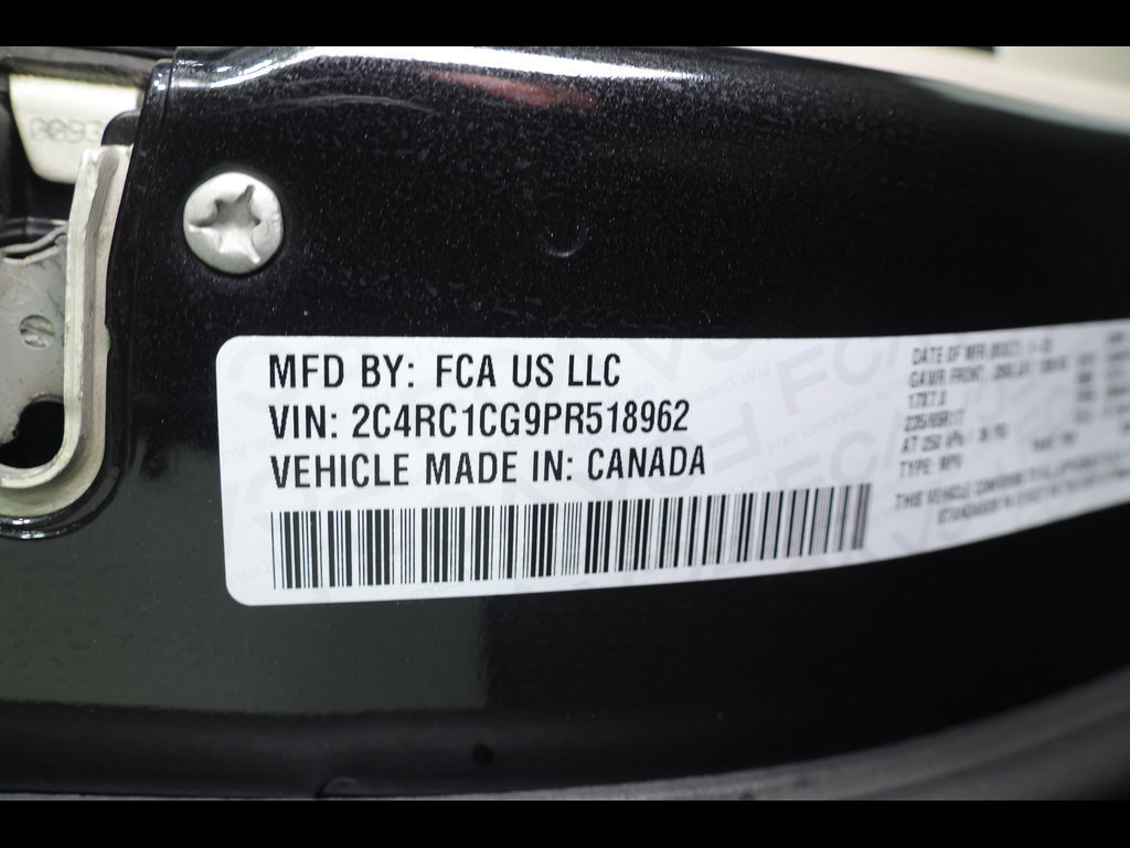 Used 2023 Chrysler Voyager LX FWD image 28