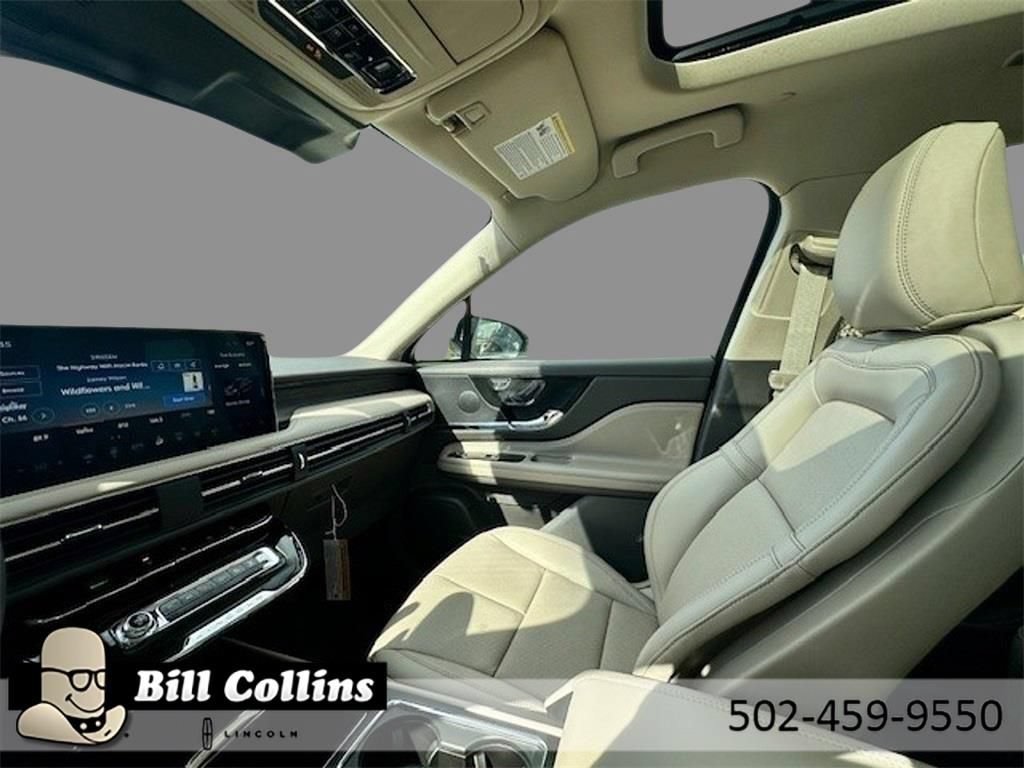 New 2024 Lincoln Corsair Grand Touring AWD/4WD image 20