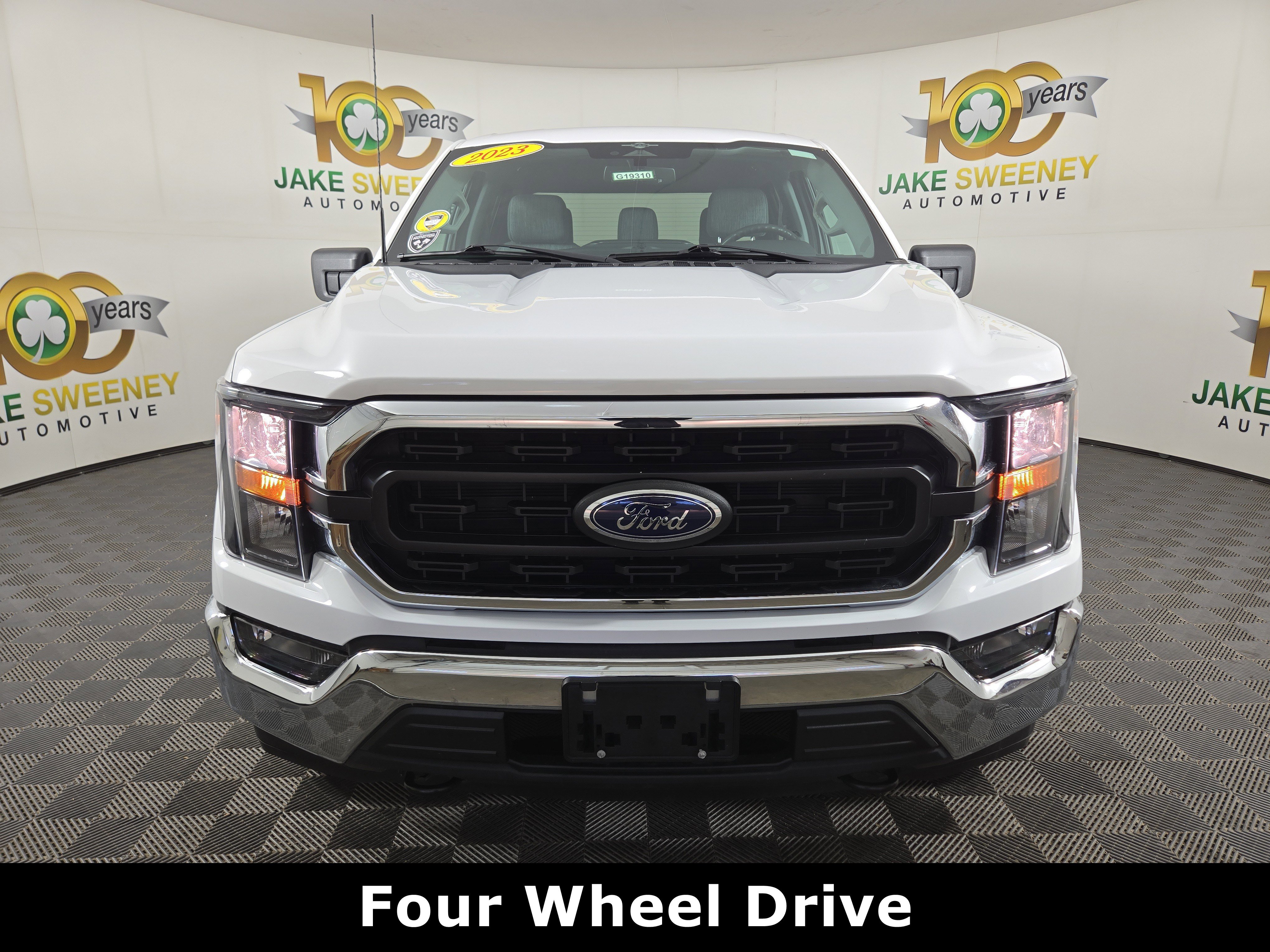Used 2023 Ford F150 XLT image 2