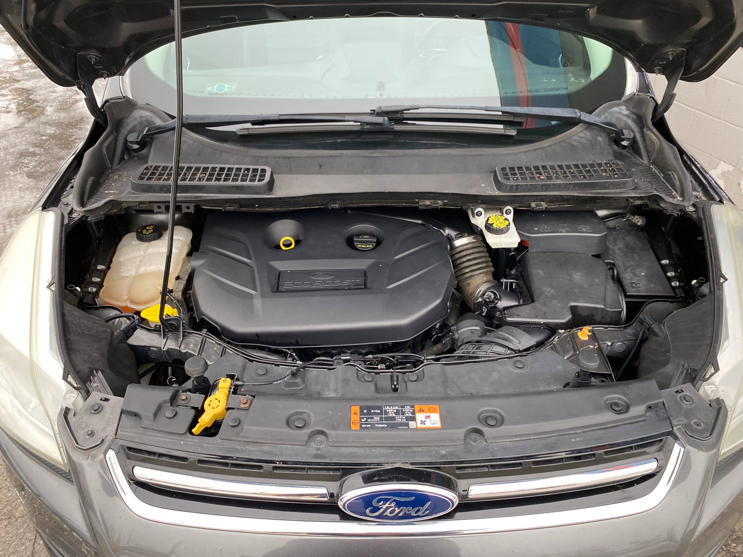 Used 2016 Ford Escape Titanium image 34