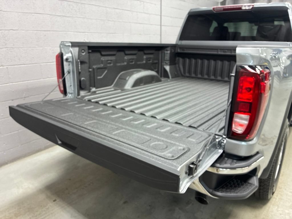 New 2026 GMC Sierra 2500 Pro w/ Convenience Package AWD/4WD image 14
