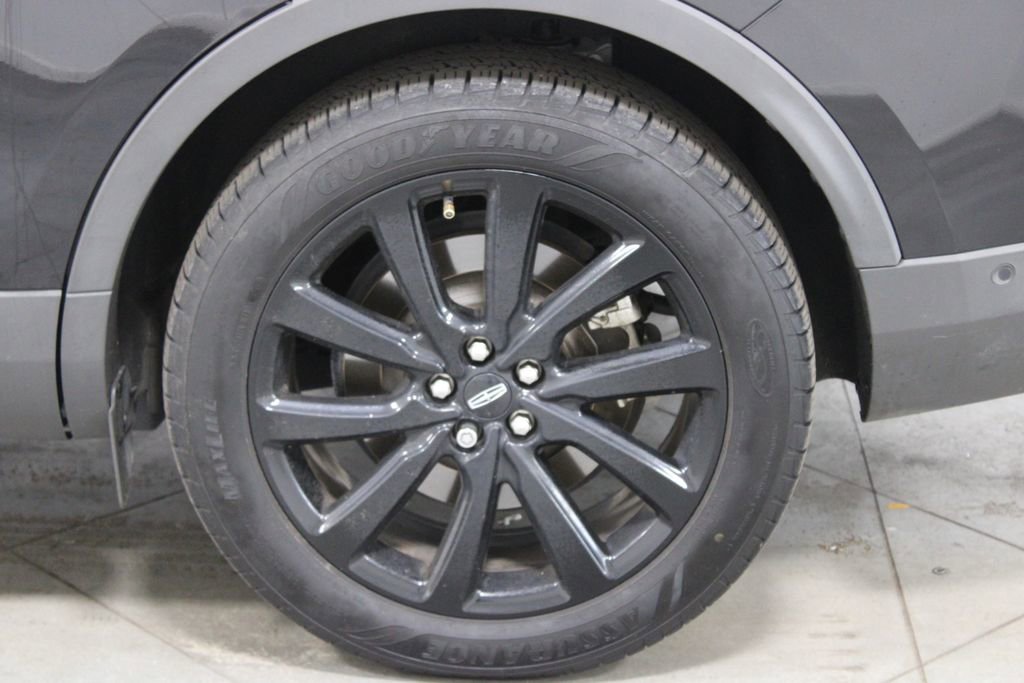 Used 2021 Lincoln Nautilus Reserve w/ Equipment Group 201A image 18