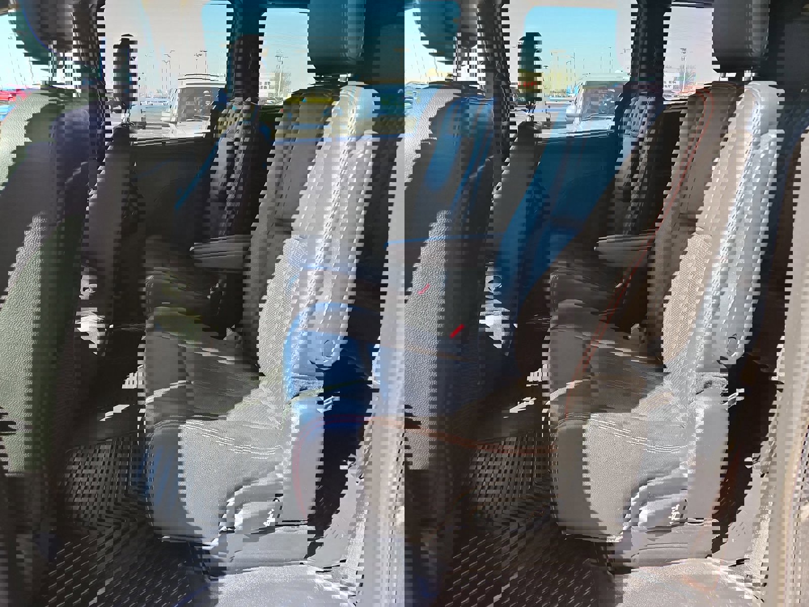 Used 2020 Dodge Grand Caravan GT image 17