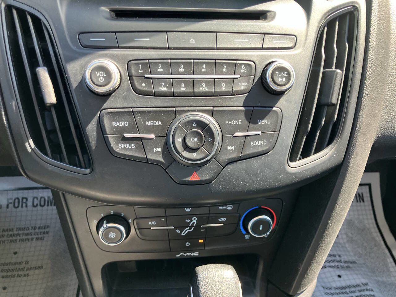 Used 2017 Ford Focus SE image 14