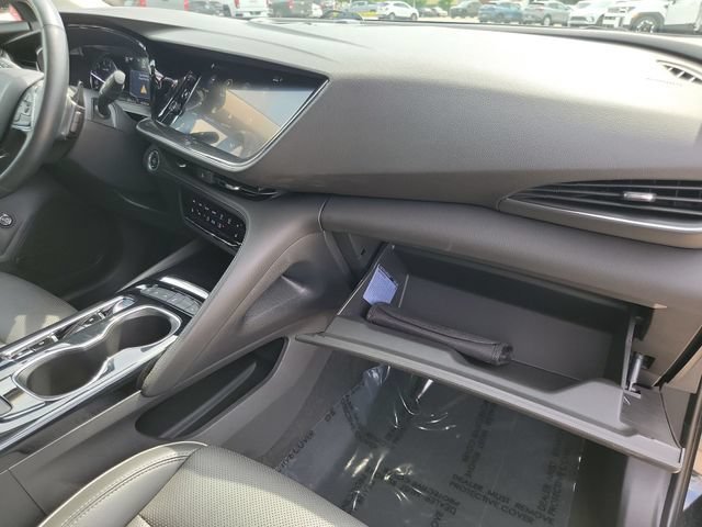 Used 2023 Buick Envision Essence AWD/4WD image 30