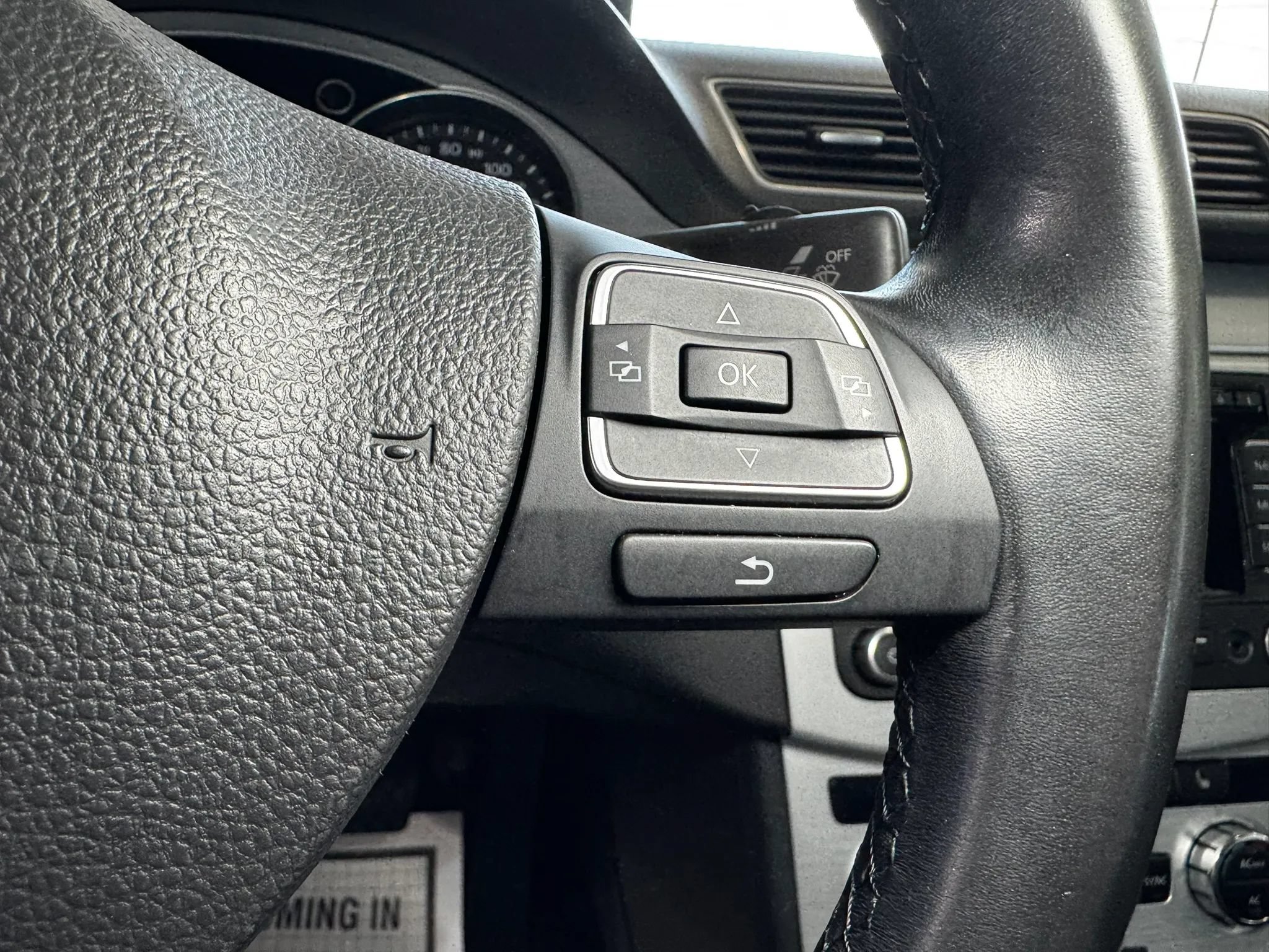 Used 2013 Volkswagen CC Sport Plus FWD image 25