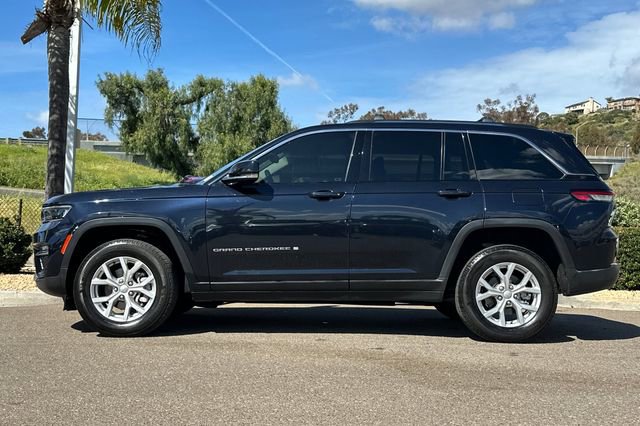 Used 2023 Jeep Grand Cherokee Limited image 9
