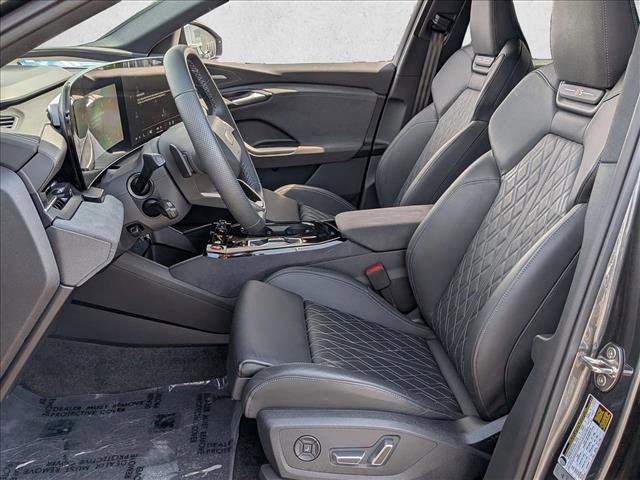 Certified 2025 Audi SQ6 e-tron Prestige w/ Black Optic Package AWD/4WD image 19