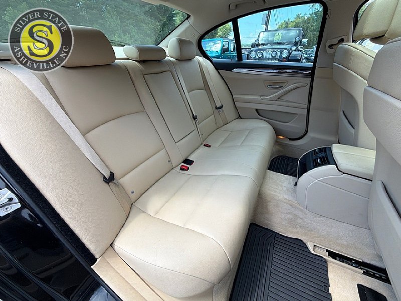 Used 2011 BMW 535i Sedan RWD image 18