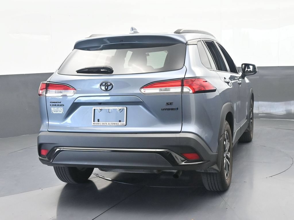 Used 2024 Toyota Corolla Cross AWD Hybrid image 5