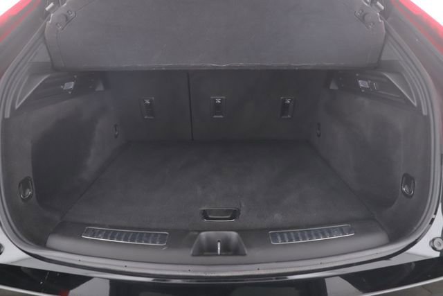 Used 2024 Cadillac XT4 Premium Luxury w/ Technology Package image 29