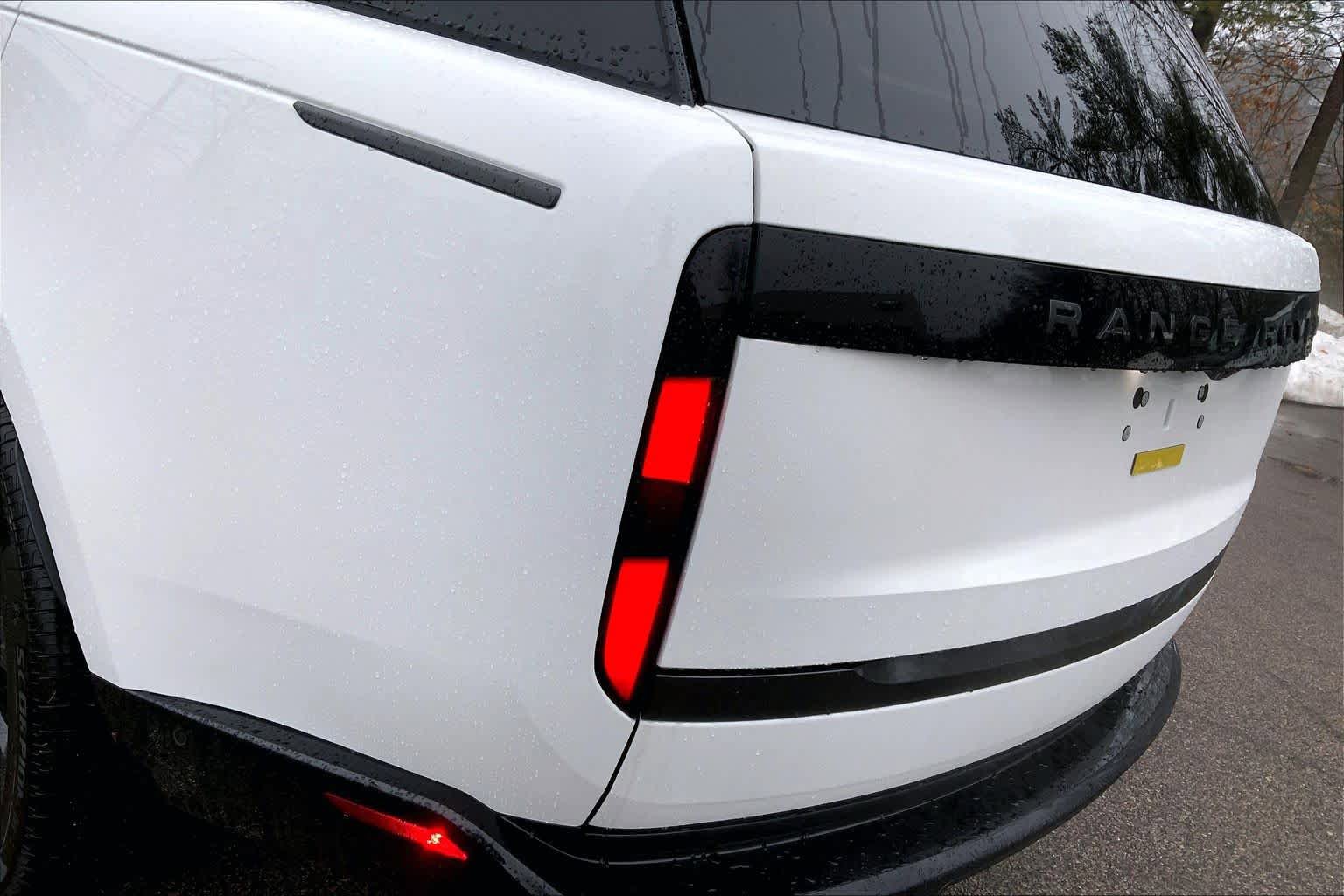 New 2026 Land Rover Range Rover SE AWD/4WD image 5