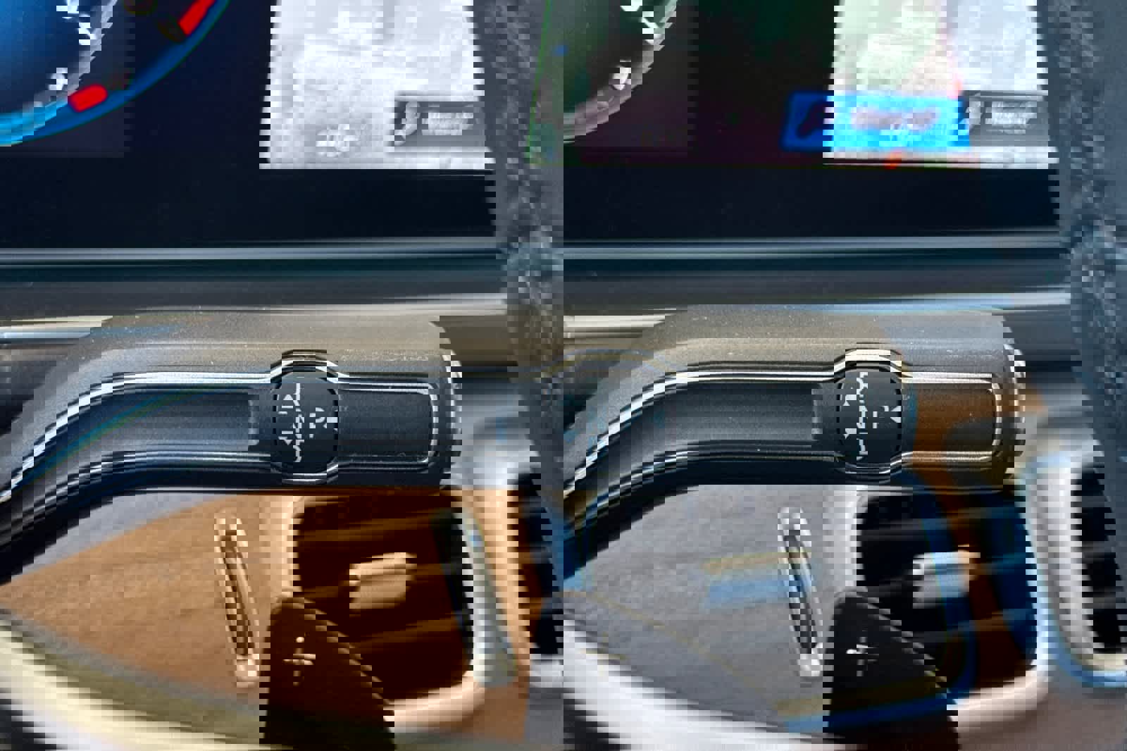 Used 2021 Mercedes-Benz GLE 350 4MATIC image 24