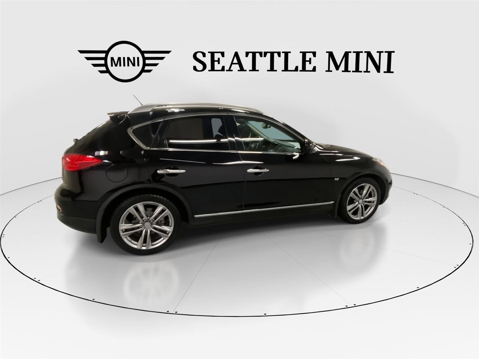 Used 2015 INFINITI QX50 Journey image 12