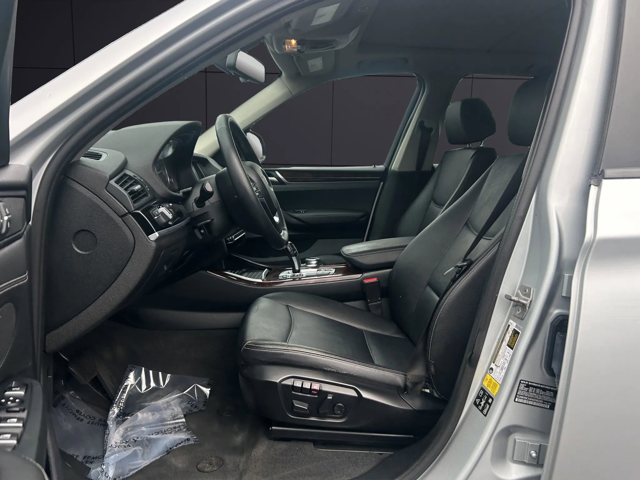 Used 2017 BMW X3 xDrive28i AWD/4WD image 9