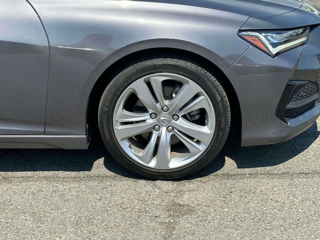 Used 2023 Acura TLX w/ Technology Package FWD image 6