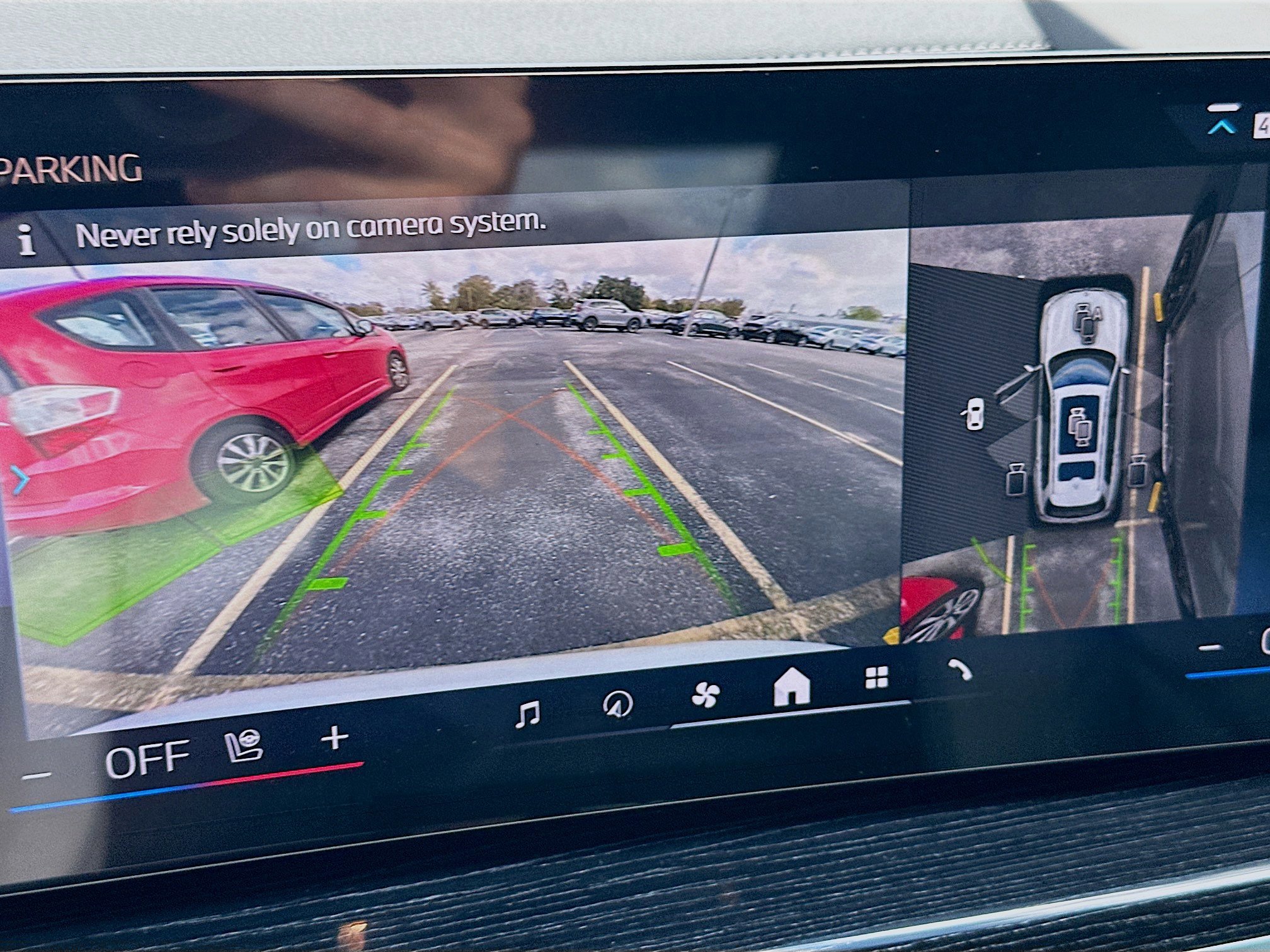 New 2026 BMW X7 xDrive40i w/ M Sport Package image 12