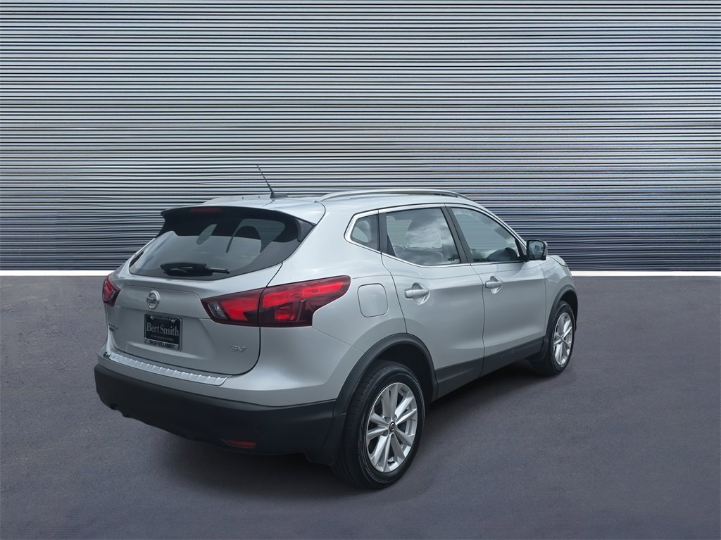 Used 2019 Nissan Rogue Sport SV w/ Technology Package image 3