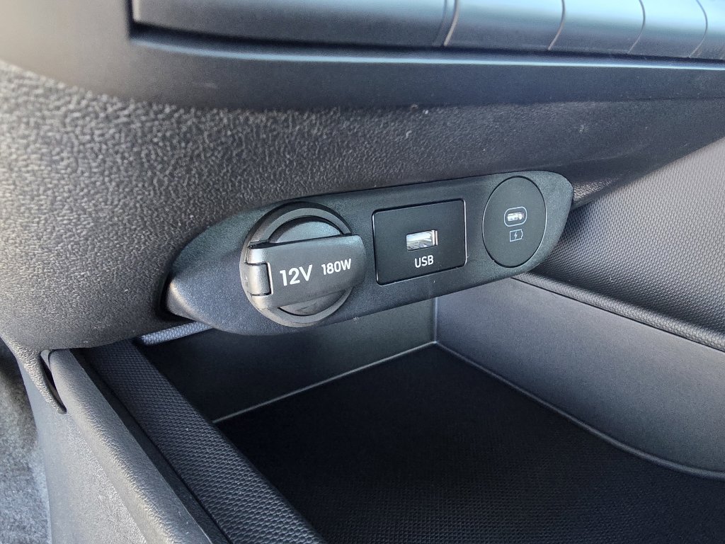 New 2026 Hyundai Elantra Blue image 20