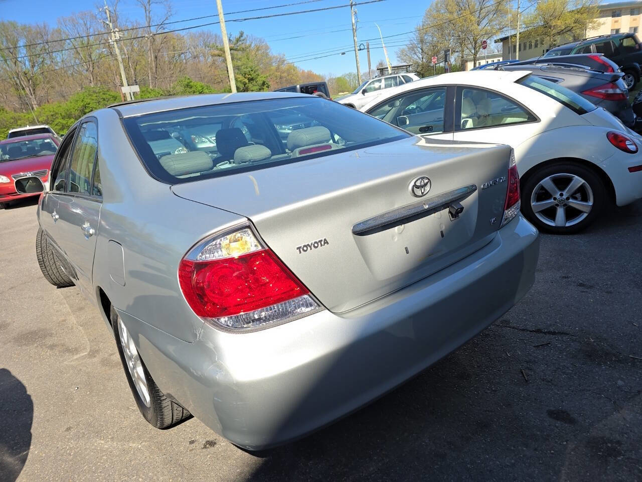 Used 2006 Toyota Camry XLE FWD image 5