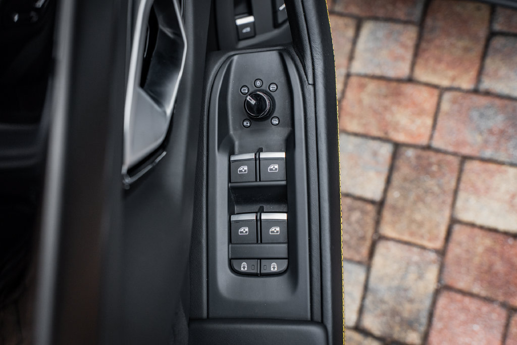 Used 2023 Lamborghini Urus S AWD/4WD image 15