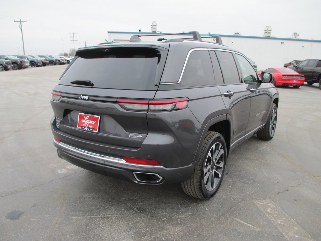 Used 2022 Jeep Grand Cherokee Overland w/ Luxury Tech Group IV image 4