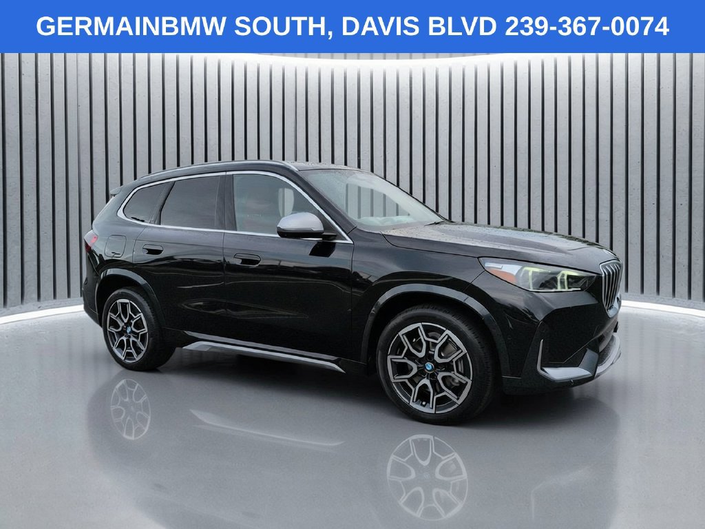 Certified 2023 BMW X1 xDrive28i w/ Premium Package AWD/4WD image 3