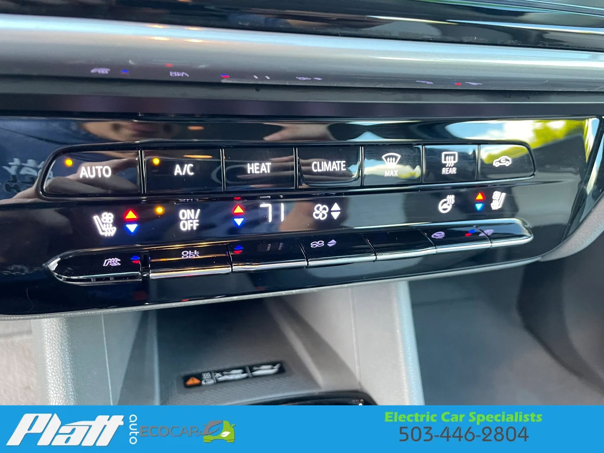 Used 2022 Chevrolet Bolt EUV Premier image 28