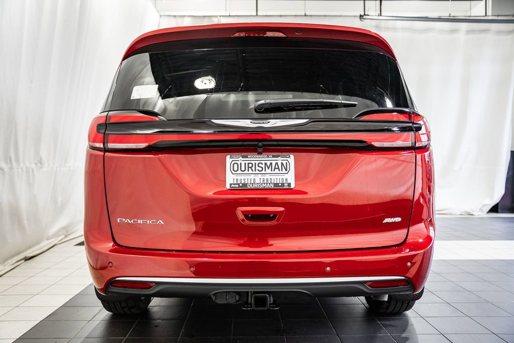 New 2026 Chrysler Pacifica Pinnacle AWD/4WD image 5