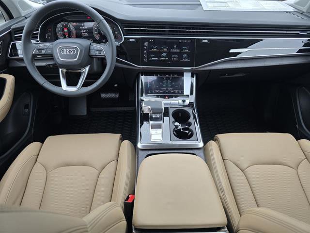 New 2025 Audi Q7 3.0T Prestige image 11