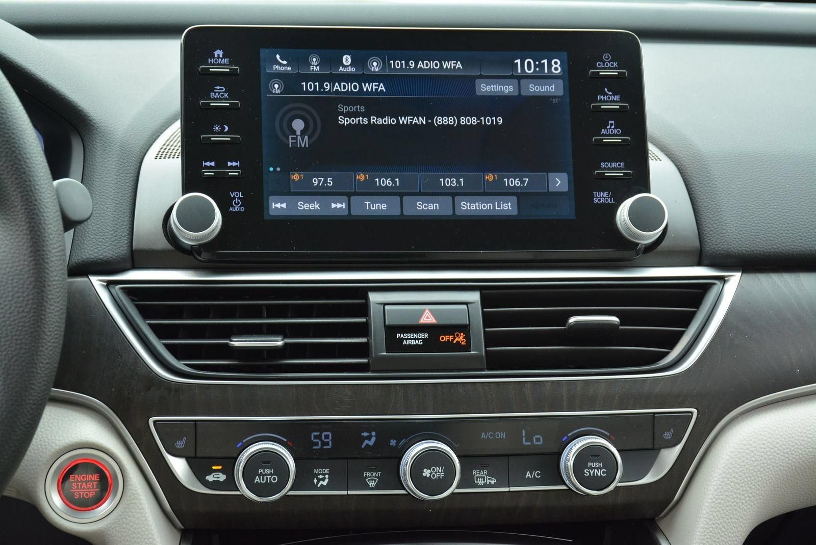 Used 2018 Honda Accord EX image 15